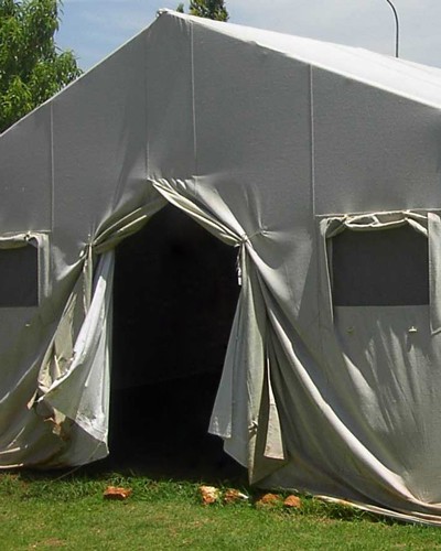 Изготавливаем солдатские палатки в Андреаполе вместимостью <strong>до 70 человек</strong>